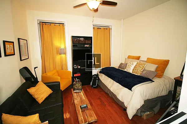 Rented by Highline Residential | media 4