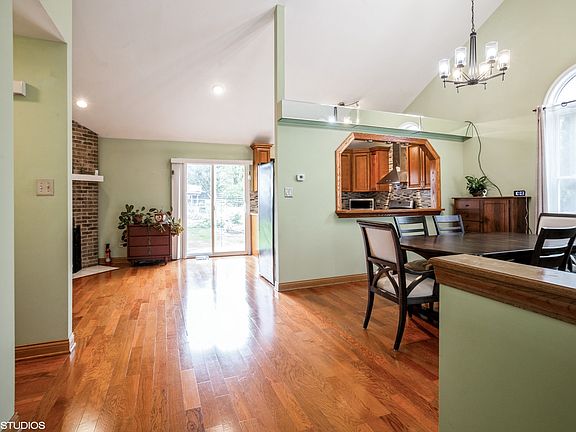 2nd image of 1319 President St