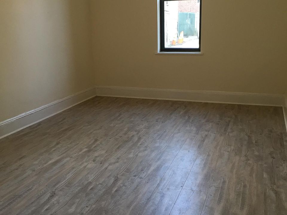 1st image of 12-29 117th St