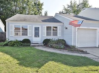 2270 Bittersweet Ct, Aurora, IL 60506