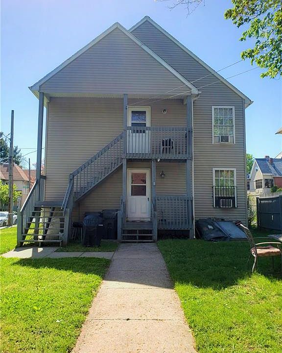 2nd image of 104 Webster St