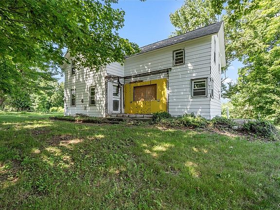 3rd image of 210 Goodfellow Rd #210