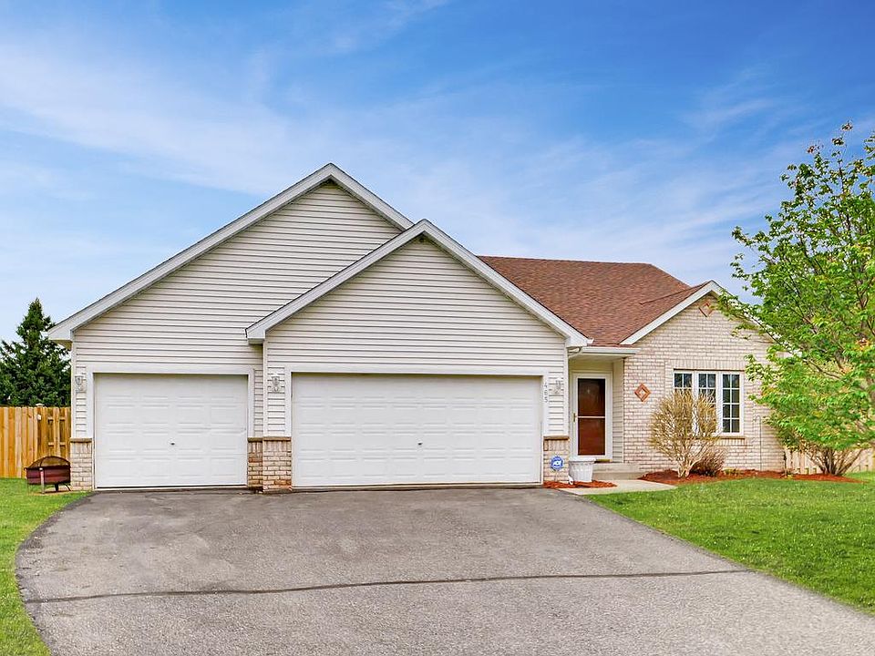 1st image of 465 Robert Dr