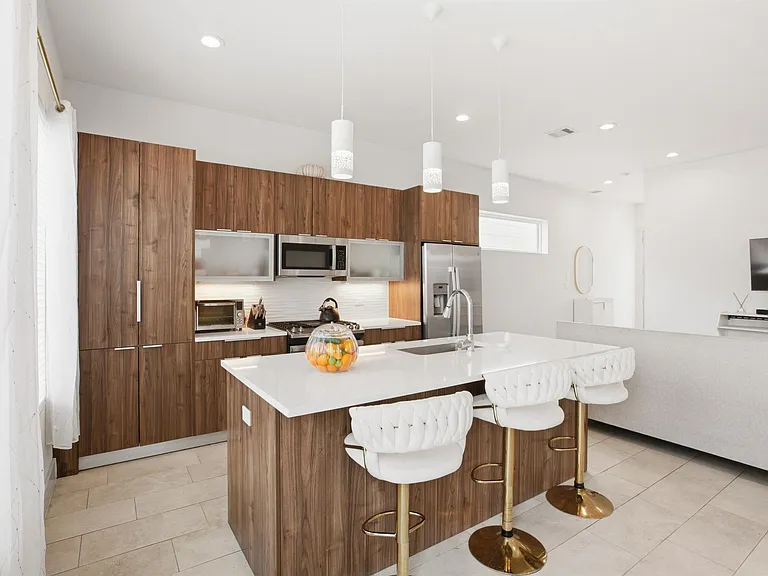 4408 Santorini Ln — Photo 6
