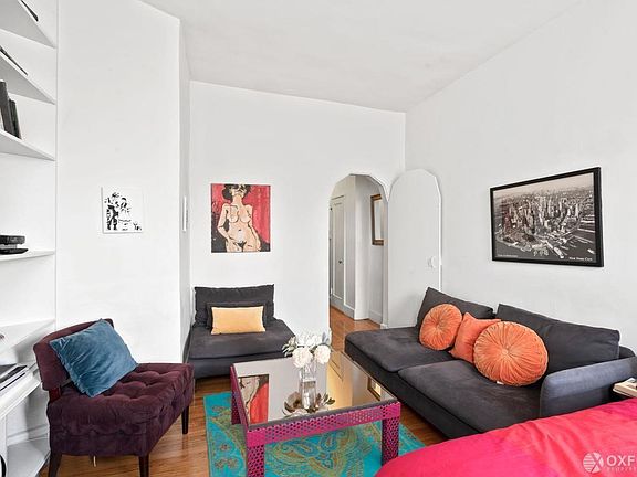 5th image of 53 Morton St #7B