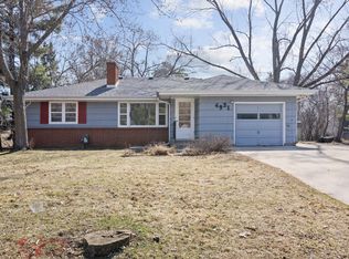 4921 Mayview Rd, Minnetonka, MN 55345