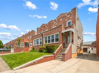 2302 Laconia Ave, Bronx, NY 10469