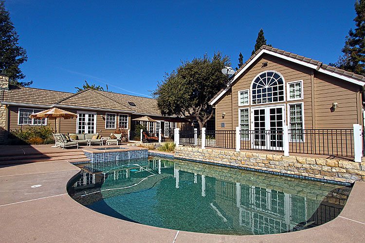 2nd image of 6094 Madbury Ct