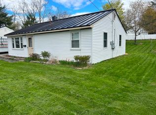 41 Jowett St, Bangor, ME 04401
