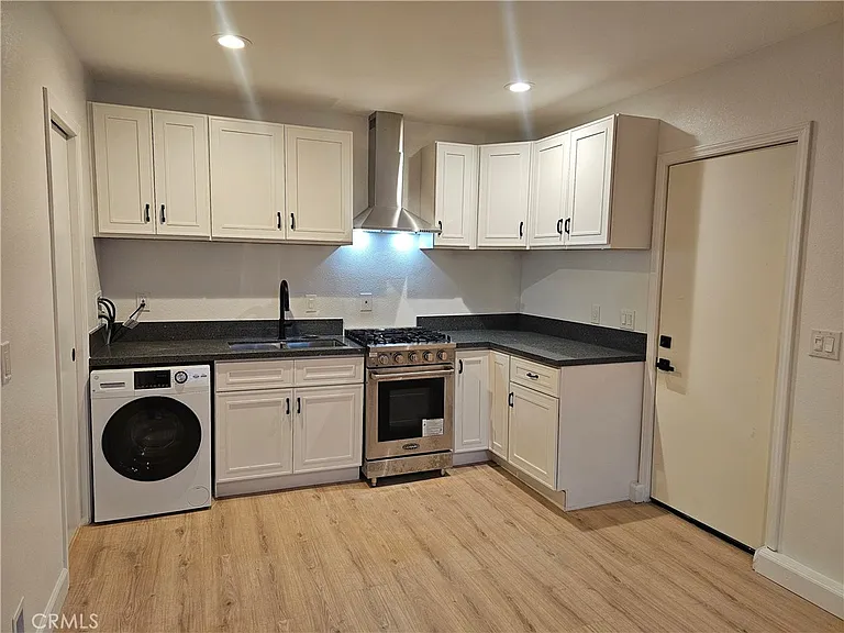 324 E Citron St #324 — Photo 14