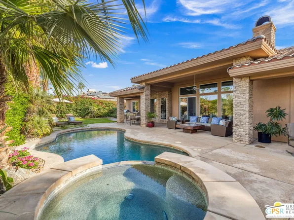 2 Varsity Cir, Rancho Mirage, CA 92270