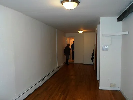 Rented by Sky Management | media 6