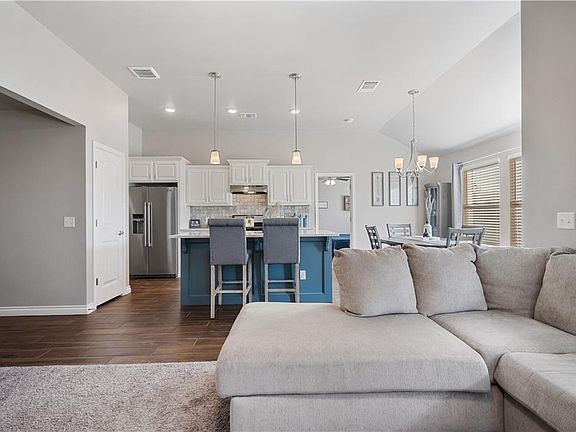 5th image of 3516 Slate River Dr