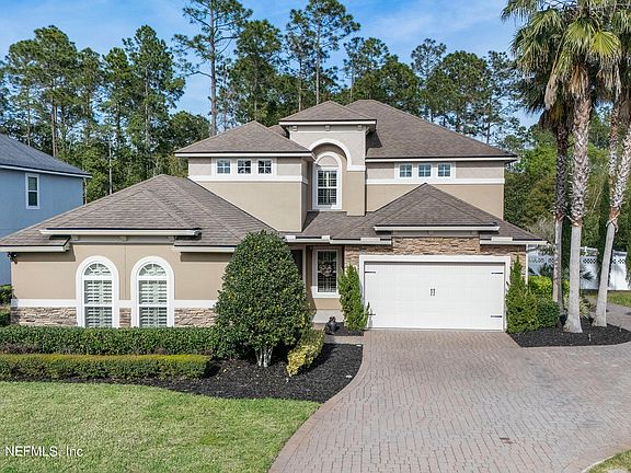 2nd image of 100 WOODCROSS Drive