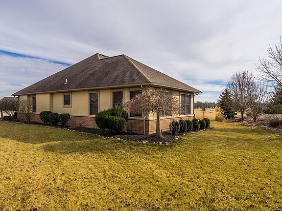 5th image of 108 Meadowridge Dr