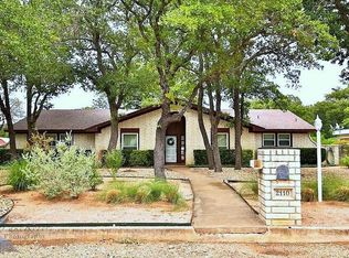 2110 Castle Dr, Clyde, TX 79510