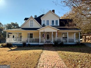 231 Bowers St, Royston, GA 30662