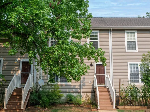103 Hartford Ct, Charlottesville, VA 22902
