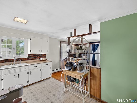 4th image of 141 Browning Road