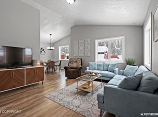 7808 Chaimi Loop, Anchorage, AK 99504