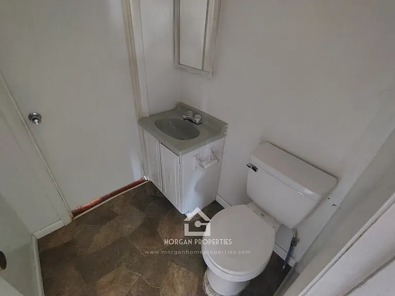 902 S Anderson St #2 — Photo 7