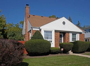 6354 W Eastwood Ave, Chicago, IL 60630