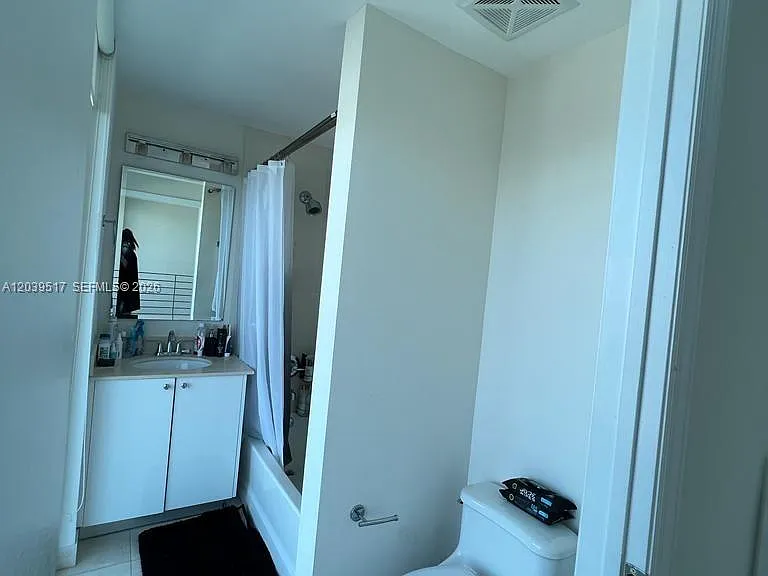 60 SW 13th St #2819 — Photo 5
