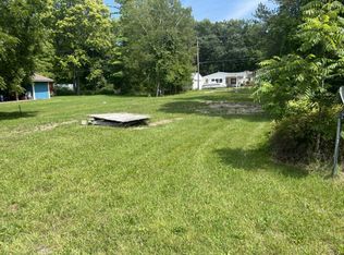 7006 Oak Beach Rd, Port Austin, MI 48467