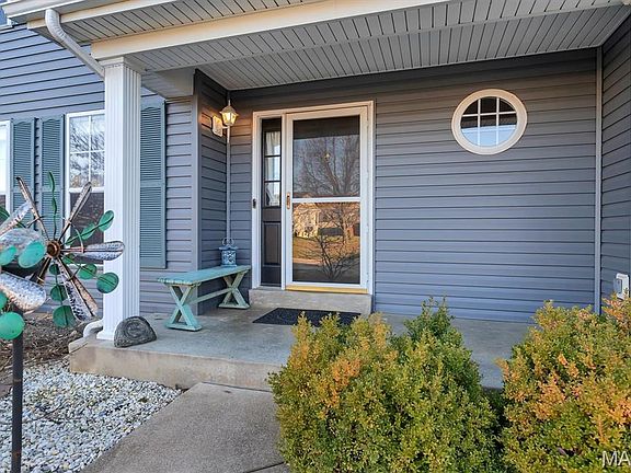 3rd image of 1791 Fairview Farms Cir