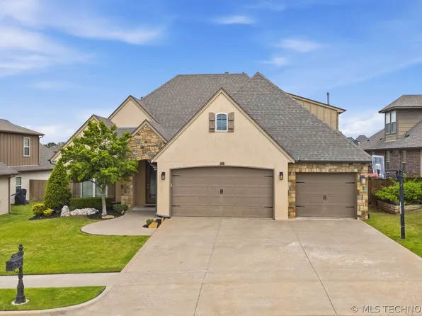 5929 E 145th St S, Bixby, OK 74008