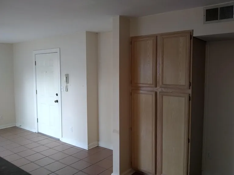1312 S Quaker Ave #10 — Photo 15