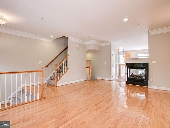 5th image of 503 Pelican Ave