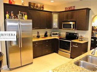 1558 SW 187th Ave, Pembroke Pines, FL 33029
