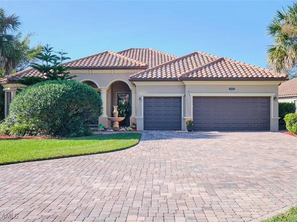3925 Sapphire Way, Naples, FL 34114