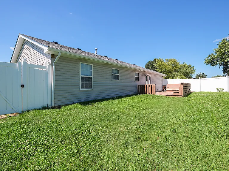 3802 Brownstone Dr — Photo 8