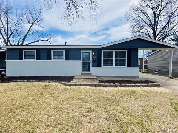 1770 Beverly Dr, Florissant, MO 63031
