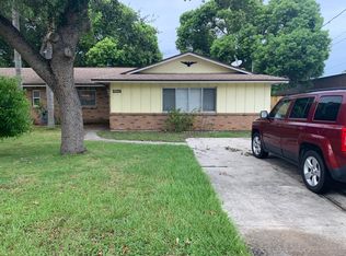 10861 126th Ave #B, Largo, FL 33778