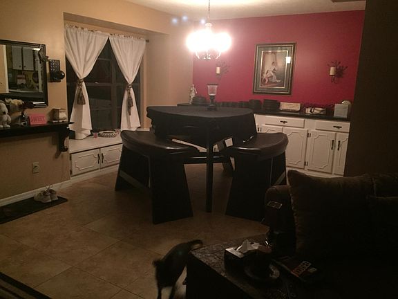 4th image of 1117 SE Menores Ave