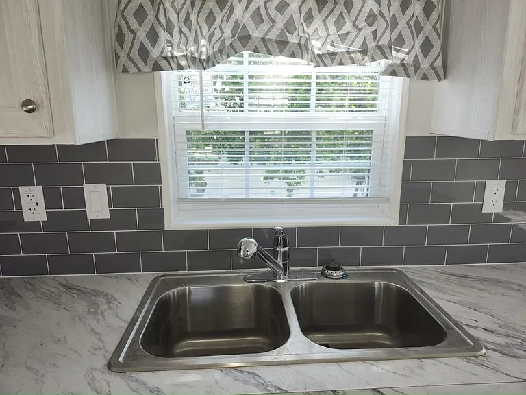 43 Lake Griffin Dr #22 — Photo 7