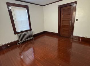 41 Ashmun St, Springfield, MA 01105