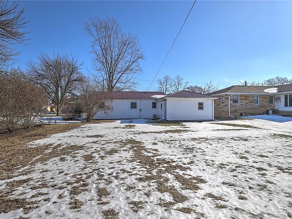 4th image of 1014 N Long St
