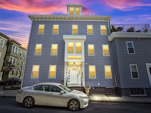37 School St #2, Boston, MA 02129