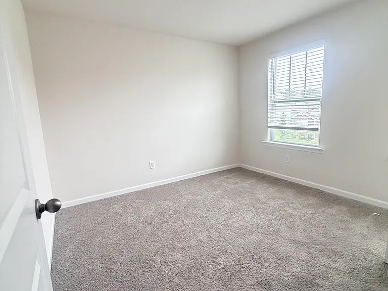312 Callerton Dr — Photo 15