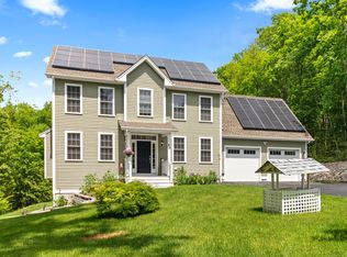 40 Bittersweet Dr, Ledyard, CT 06335