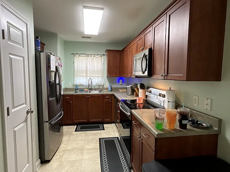 12 Summer Lake Way — Photo 9
