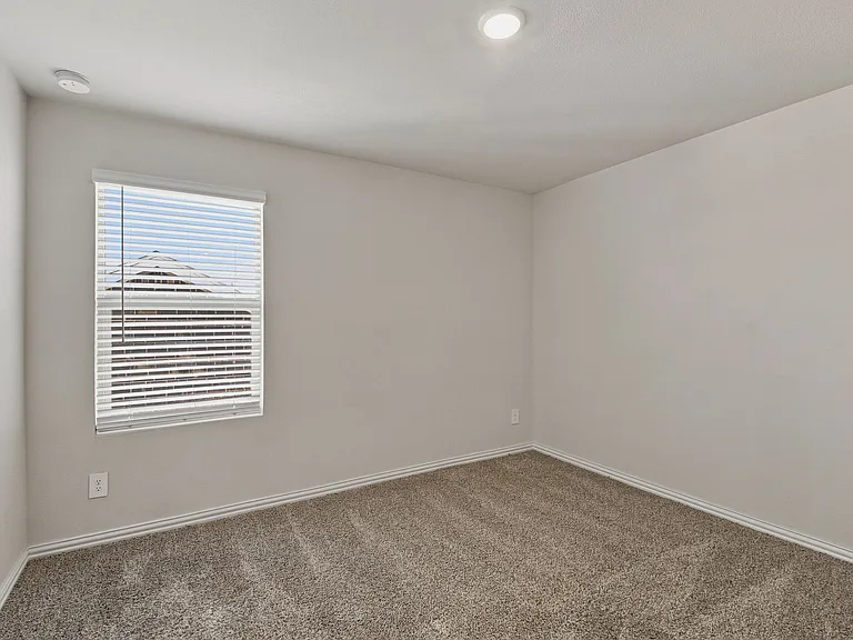 810 Honeydew Ln — Photo 19
