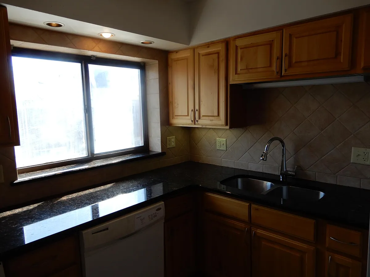 Building Photo - 1526 N Harlem Ave #2W