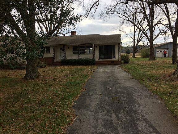House with workshop