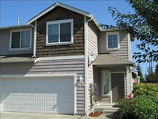 1st image of 9400 Fagan Ct NE