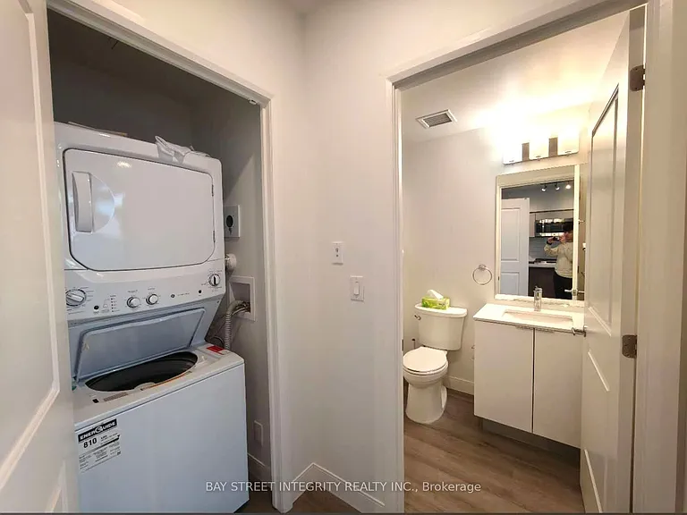 22 Hughson St N #3001 — Photo 7